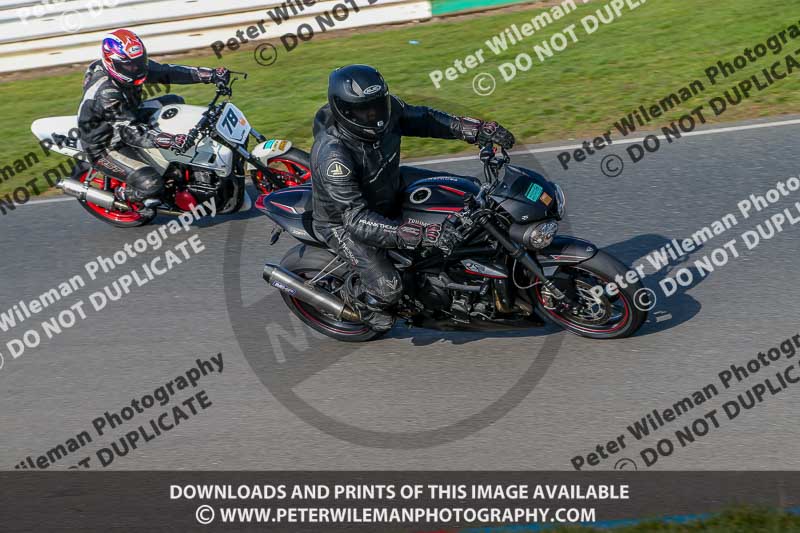 PJM Wedding Photography;enduro digital images;event digital images;eventdigitalimages;mallory park;mallory park photographs;mallory park trackday;mallory park trackday photographs;no limits trackdays;peter wileman photography;racing digital images;trackday digital images;trackday photos